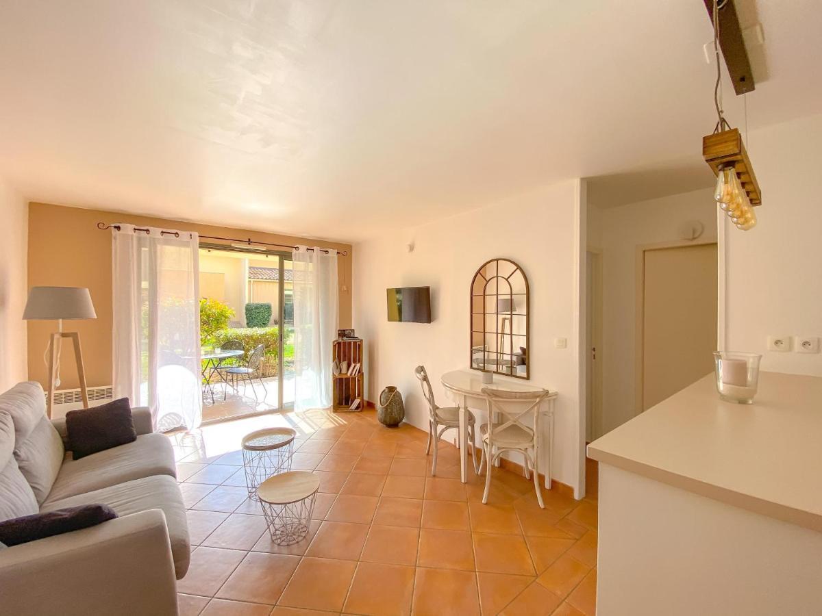 Appartement cosy pour un séjour bien-être Saumane-de-Vaucluse Extérieur photo