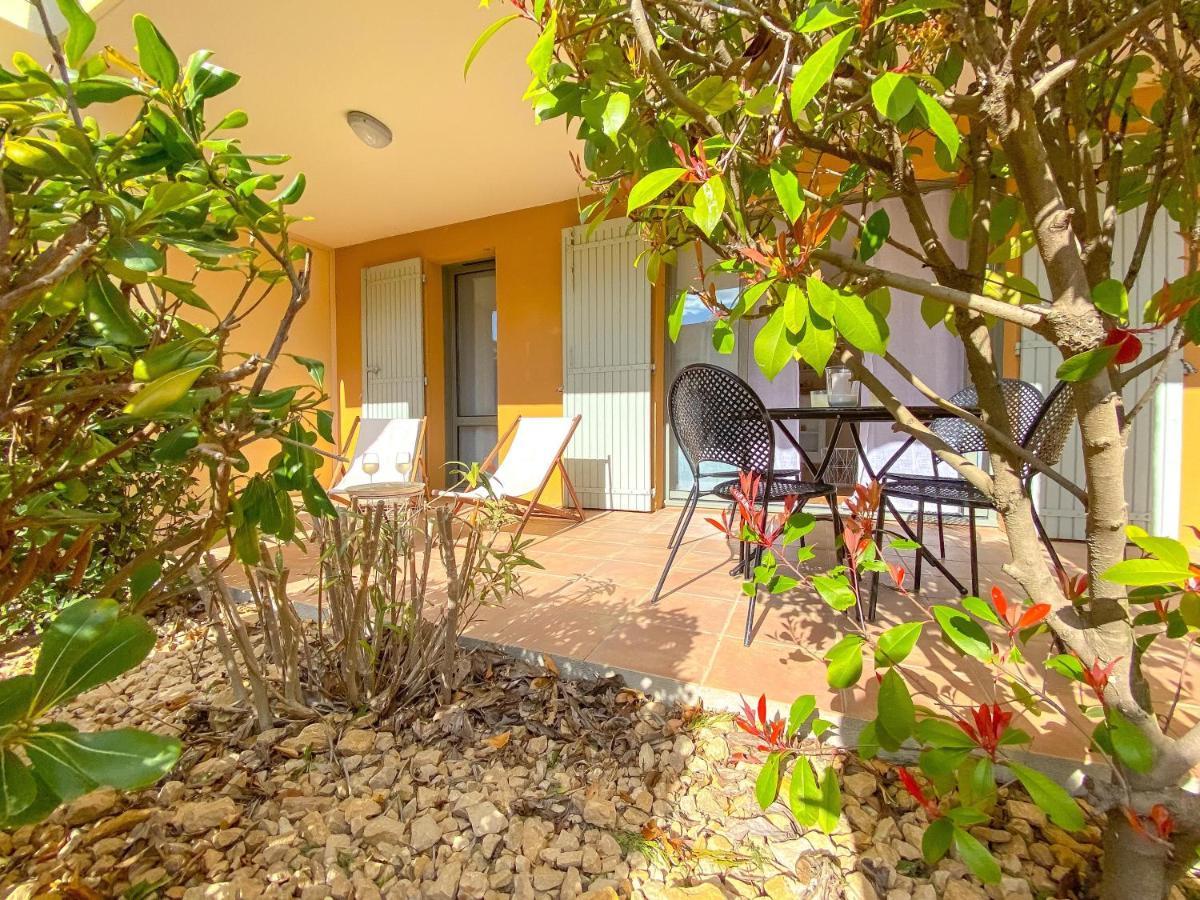 Appartement cosy pour un séjour bien-être Saumane-de-Vaucluse Extérieur photo