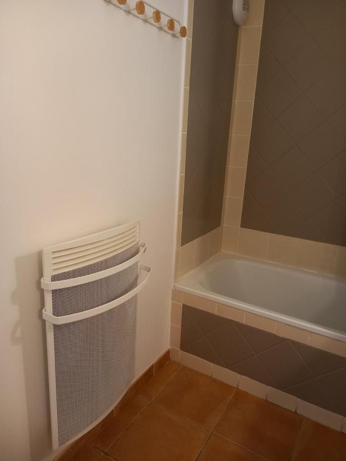Appartement cosy pour un séjour bien-être Saumane-de-Vaucluse Extérieur photo