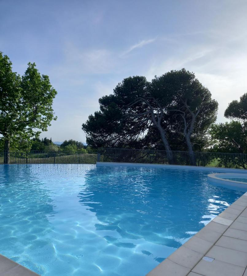 Appartement cosy pour un séjour bien-être Saumane-de-Vaucluse Extérieur photo
